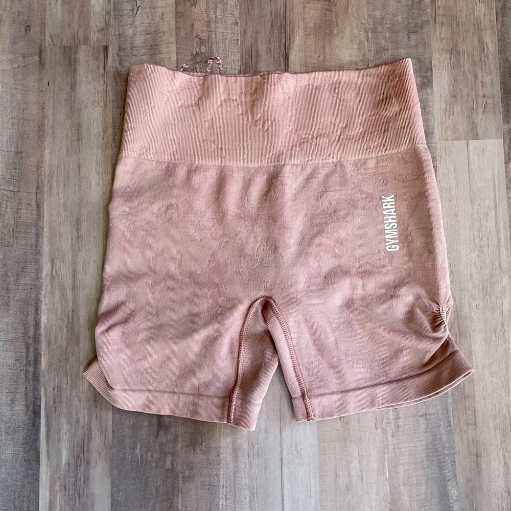 Gymshark blush camo shorts